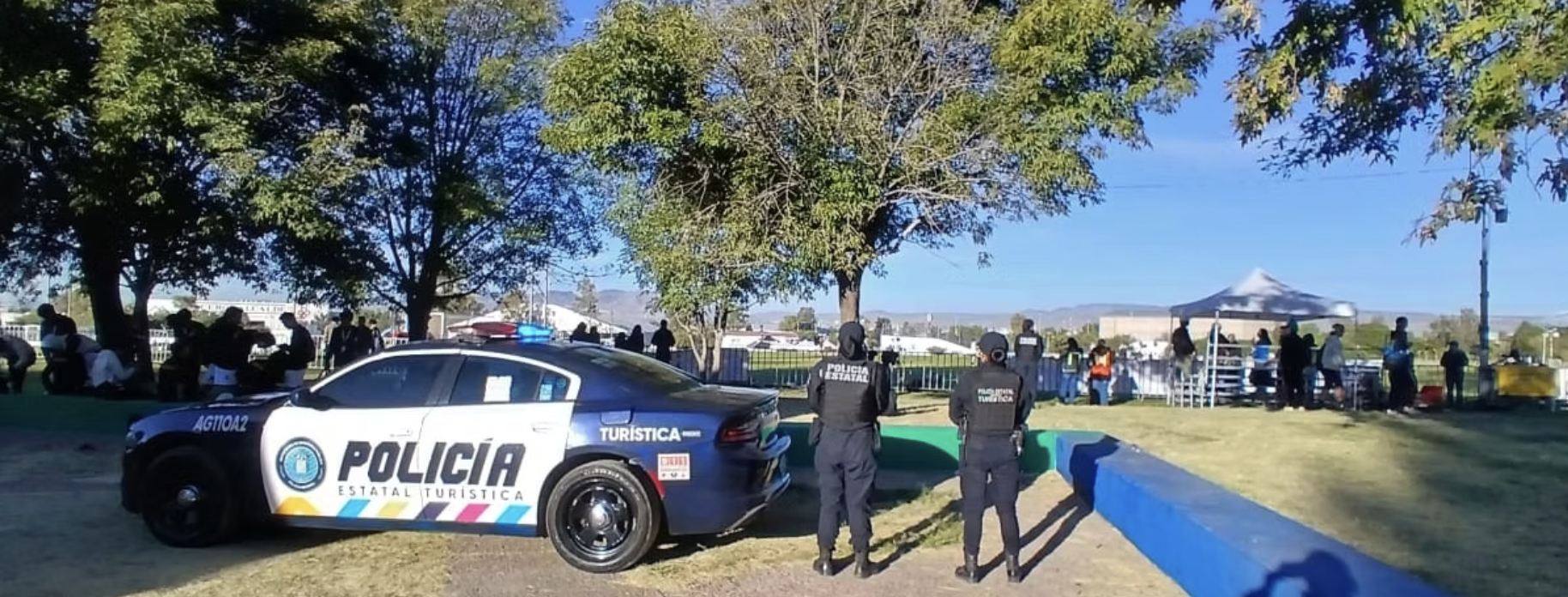 POLICÍA ESTATAL INSTALA PUNTOS FIJOS PARA LA SEGURIDAD DE LA POBLACIÓN LOCAL Y VISITANTES
